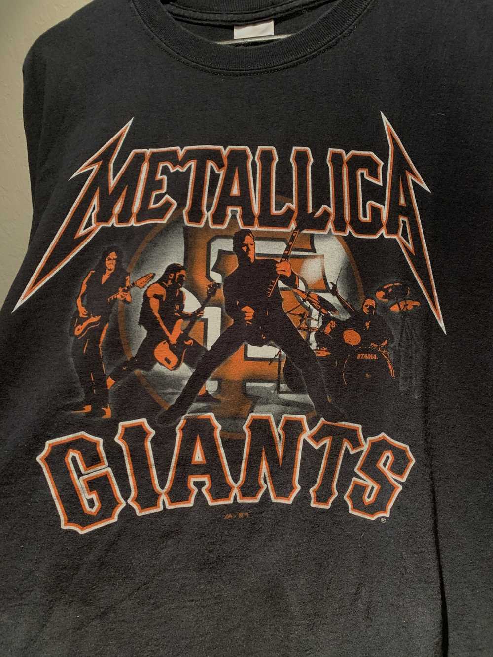 MLB San Francisco Giants Metallica 'Vulturus' Logo T-Shirt (L