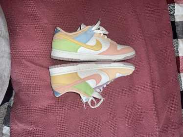 Nike Dunk Low Sun Club shops Multi-Color (6.5/8w)