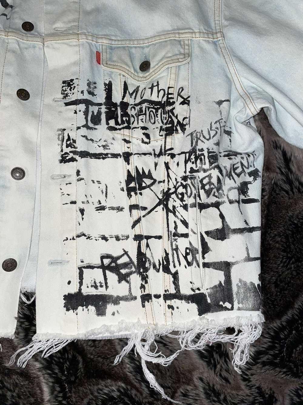 Bare Knuckles × Jean Michel Basquiat × Levi's [1 … - image 3