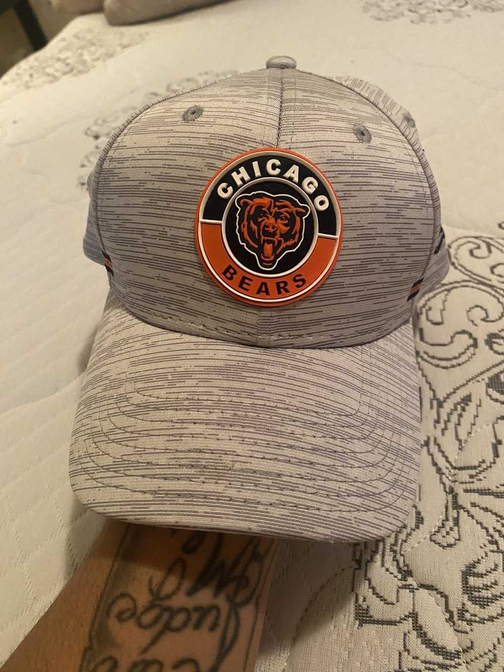 Chicago Bears NFL Reebok On Field GSH Patch Size 7 Fitted Cap Hat $25