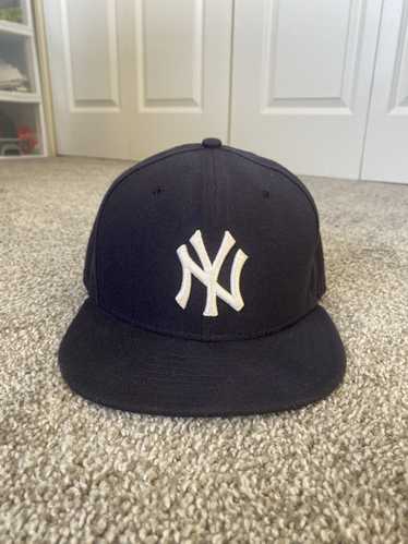 New Era × New York Yankees × Vintage Vintage New Y