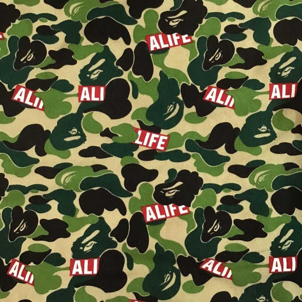 Alife × Bape BAPE × ALIFE ABC camo shark pullover… - image 7