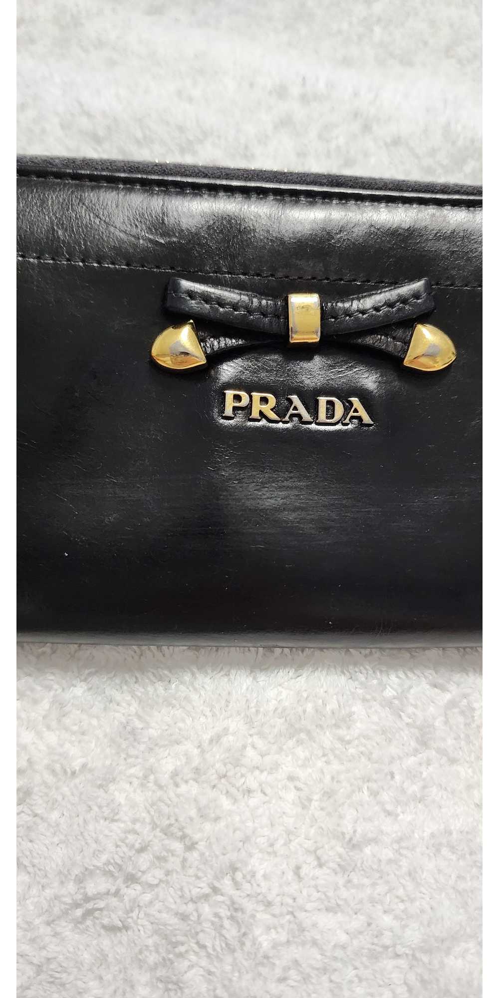 Prada Zippy Leather Bow Wallet on Chain - image 3