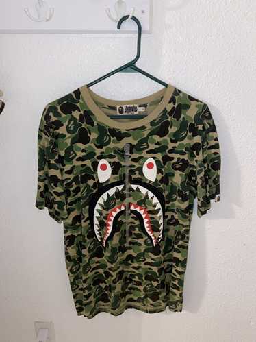 A BATHING APE BAPE SS19 Mix Camo Shark Crazy Wide Crewneck 1F30