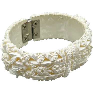 Vintage 50s Celluloid Clamper Bracelet Off White … - image 1