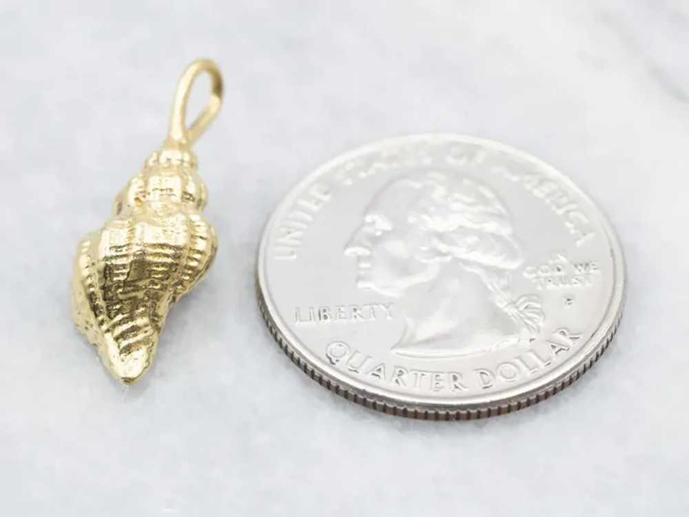 18-Karat Gold Conch Shell Charm - image 5