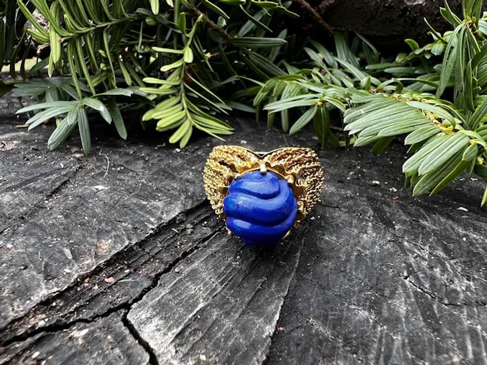 18k Yellow Gold Lapis Lazuli Statement Ring - image 9