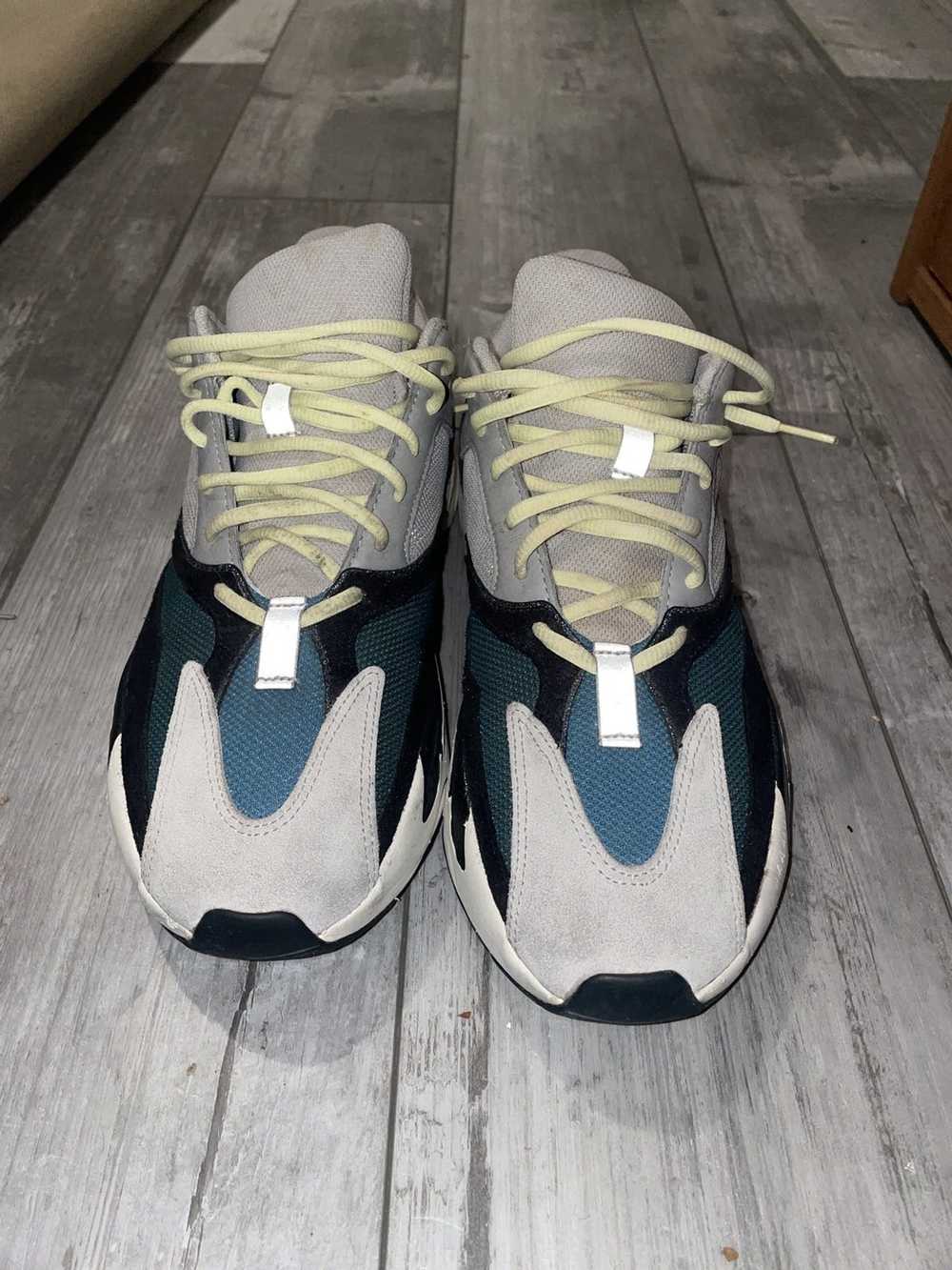 Adidas adidas Yeezy Boost 700 - image 3