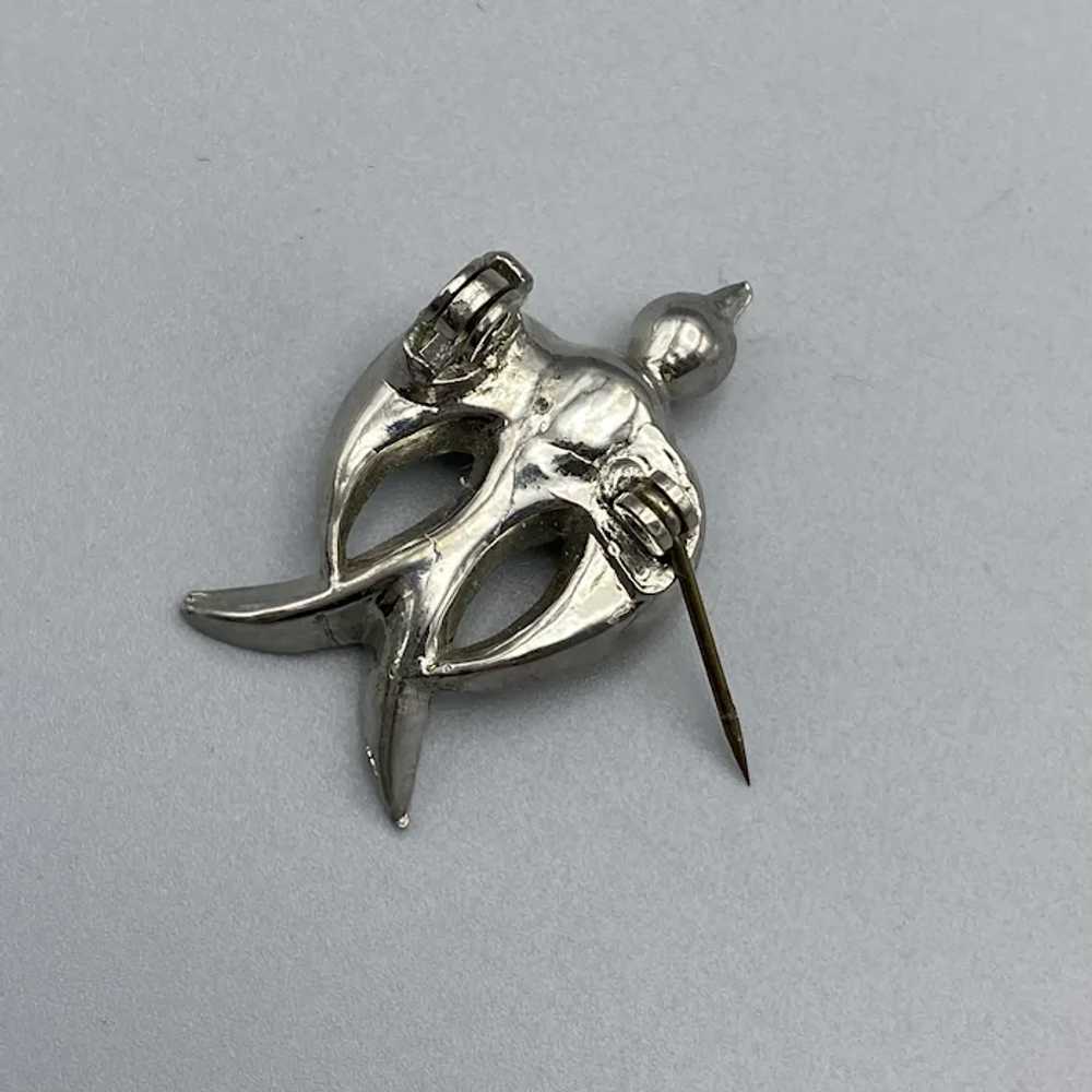 Small Vintage Clear Rhinestone Swallow Pin Brooch - image 5