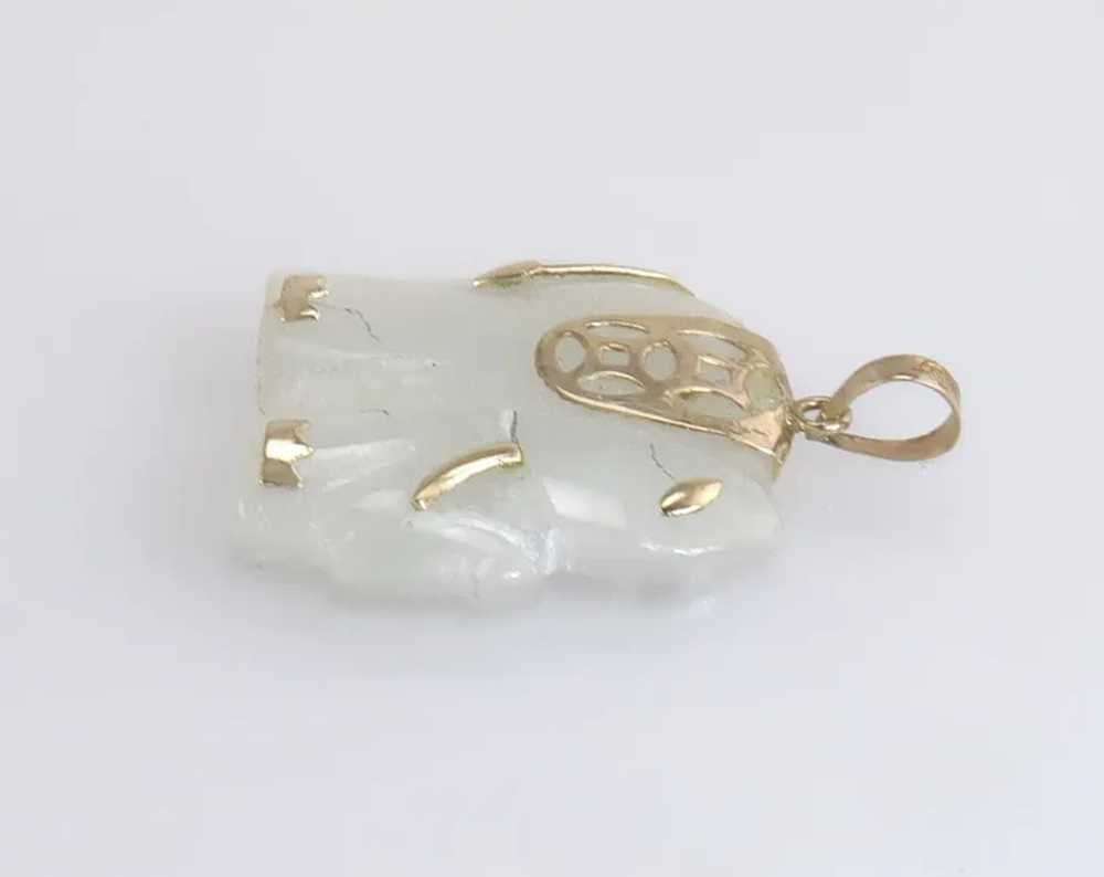 Estate 10K Yellow Gold Hand Carved Pale Green Jad… - image 3