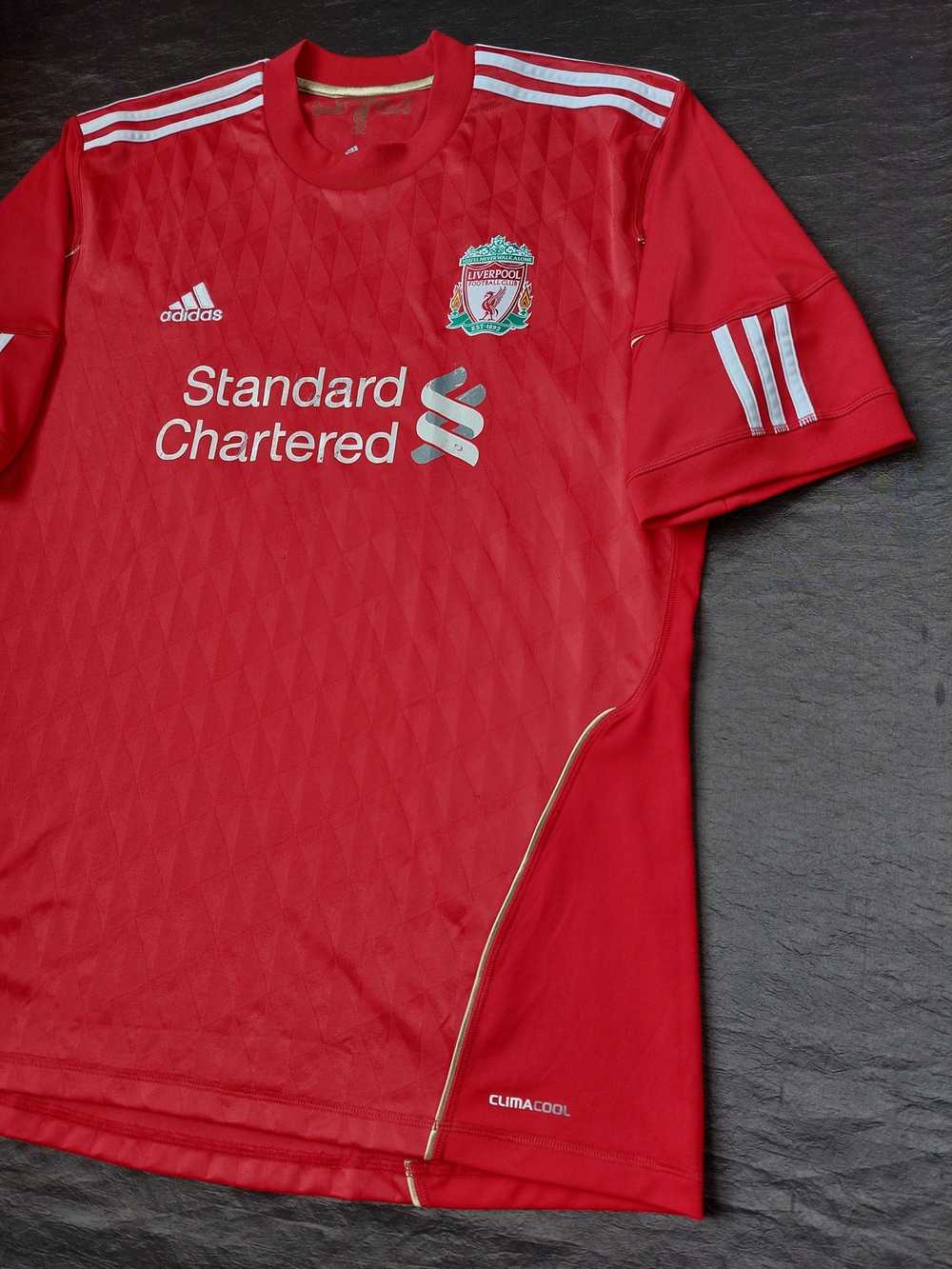 Liverpool × Soccer Jersey × Streetwear T-shirt Ad… - image 3