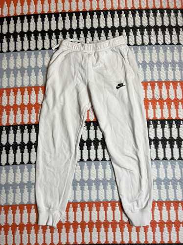 Nike BUNDLE: 1 White Nike Jogger & 1 Grey Nike Jog