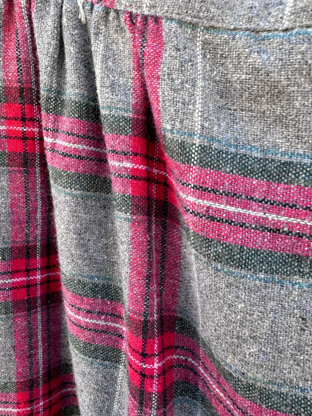 Red and Gray Plaid Wool Skirt 1960's - image 2