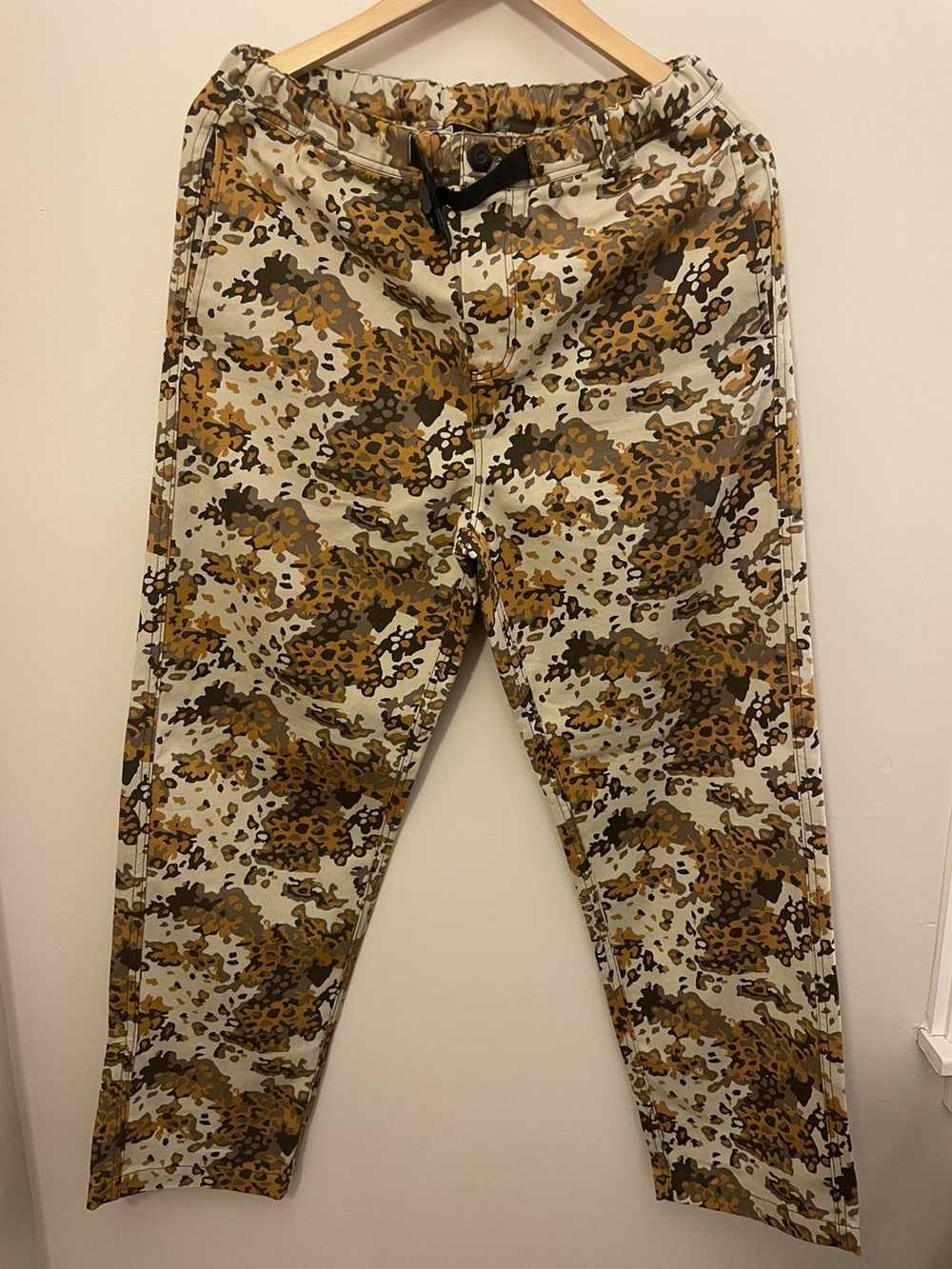 Huf Huf desert camo pants - image 1