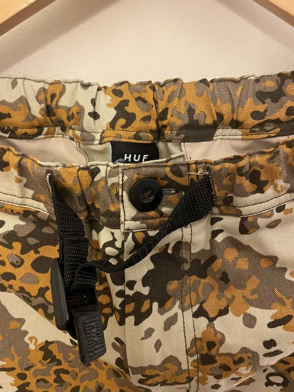 Huf Huf desert camo pants - image 3