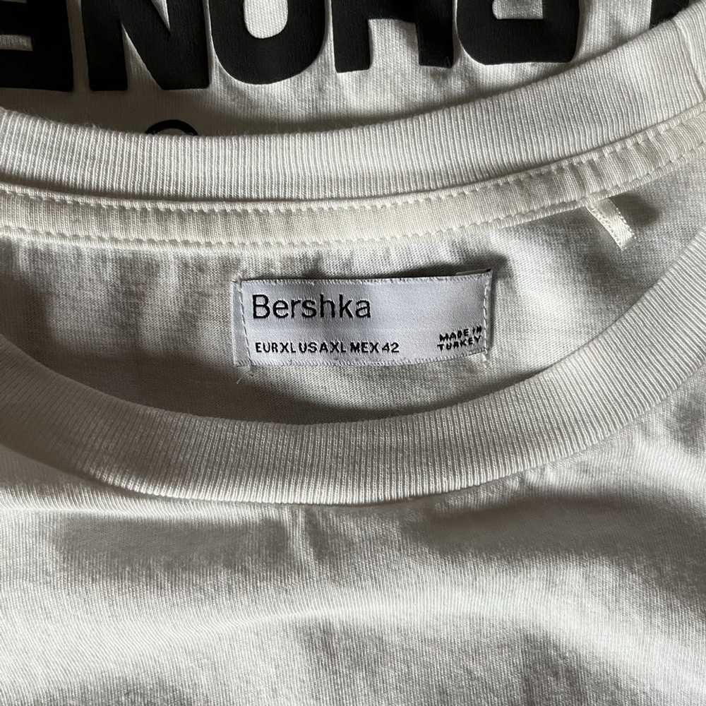 Bershka “Your Future is Brighter Than Your Cellph… - image 4