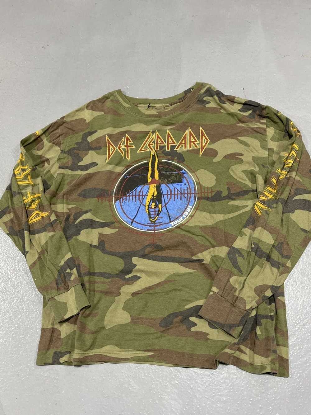 Band Tees DEF LEPPARD TOUR 1981 TEE - image 2