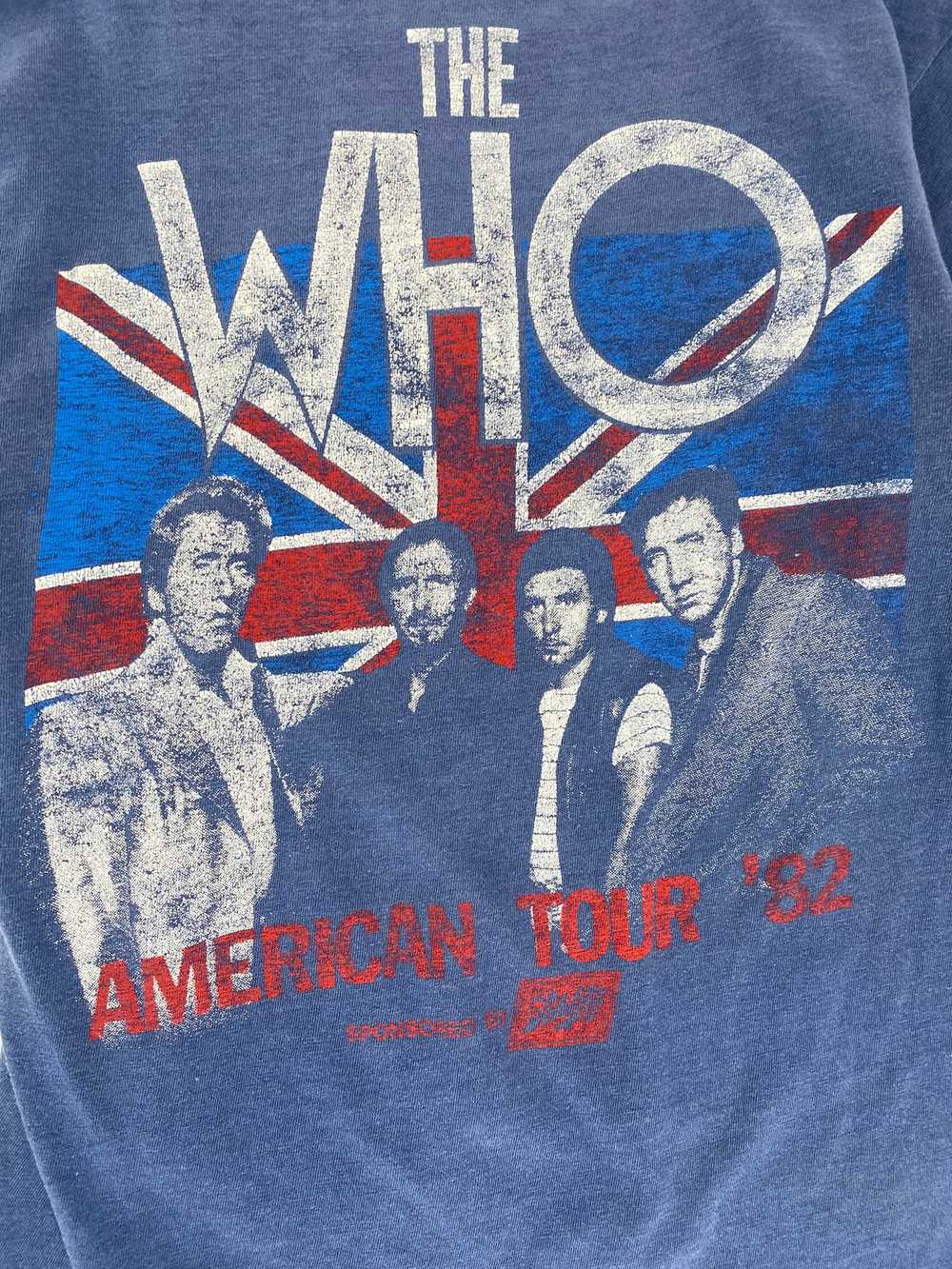 Vintage The WHO Band 1982 World Tour T-Shirt Sz. S - image 2