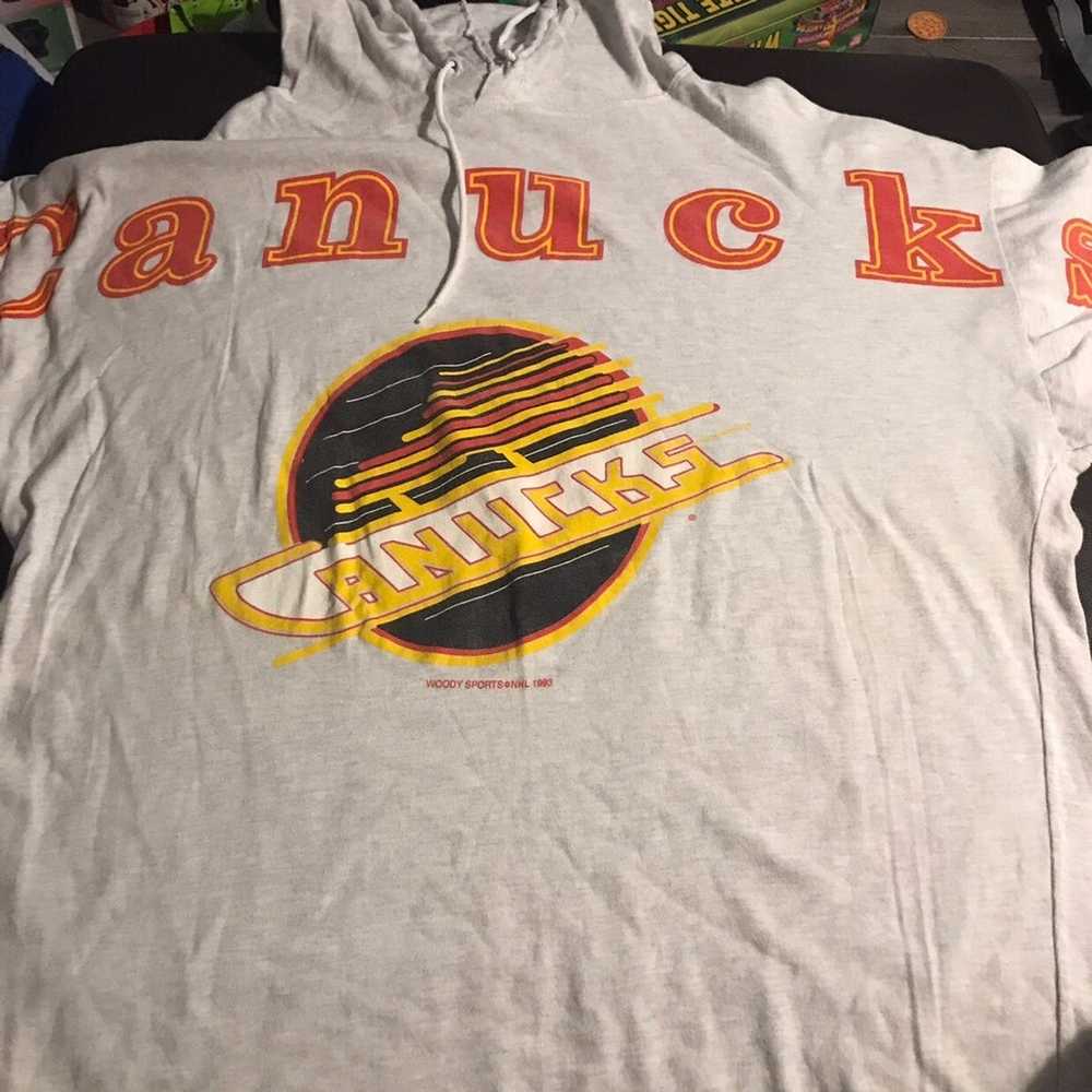 NHL × Vintage Vintage 1993 NHL Vancouver Canucks … - image 1