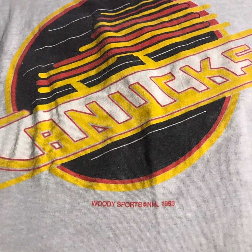 NHL × Vintage Vintage 1993 NHL Vancouver Canucks … - image 2