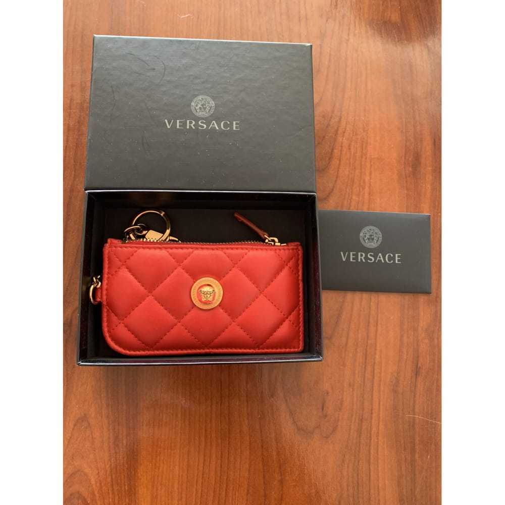 Versace La Medusa leather card wallet - image 5