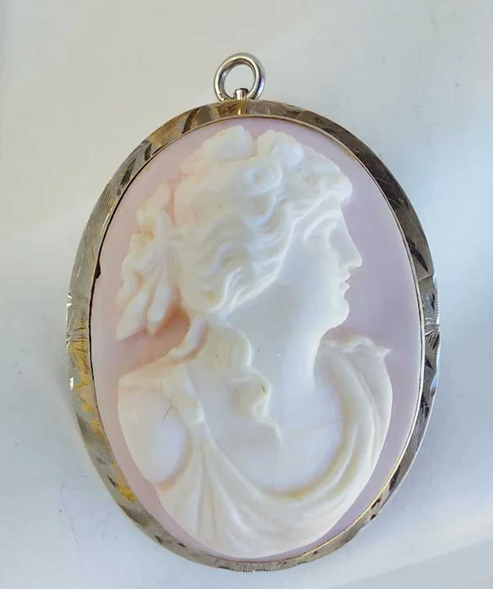 Antique Victorian 10K Gold Hand Carved Pink Shell… - image 3