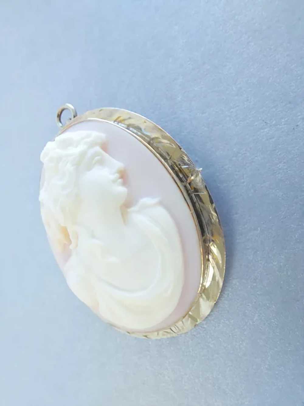 Antique Victorian 10K Gold Hand Carved Pink Shell… - image 6