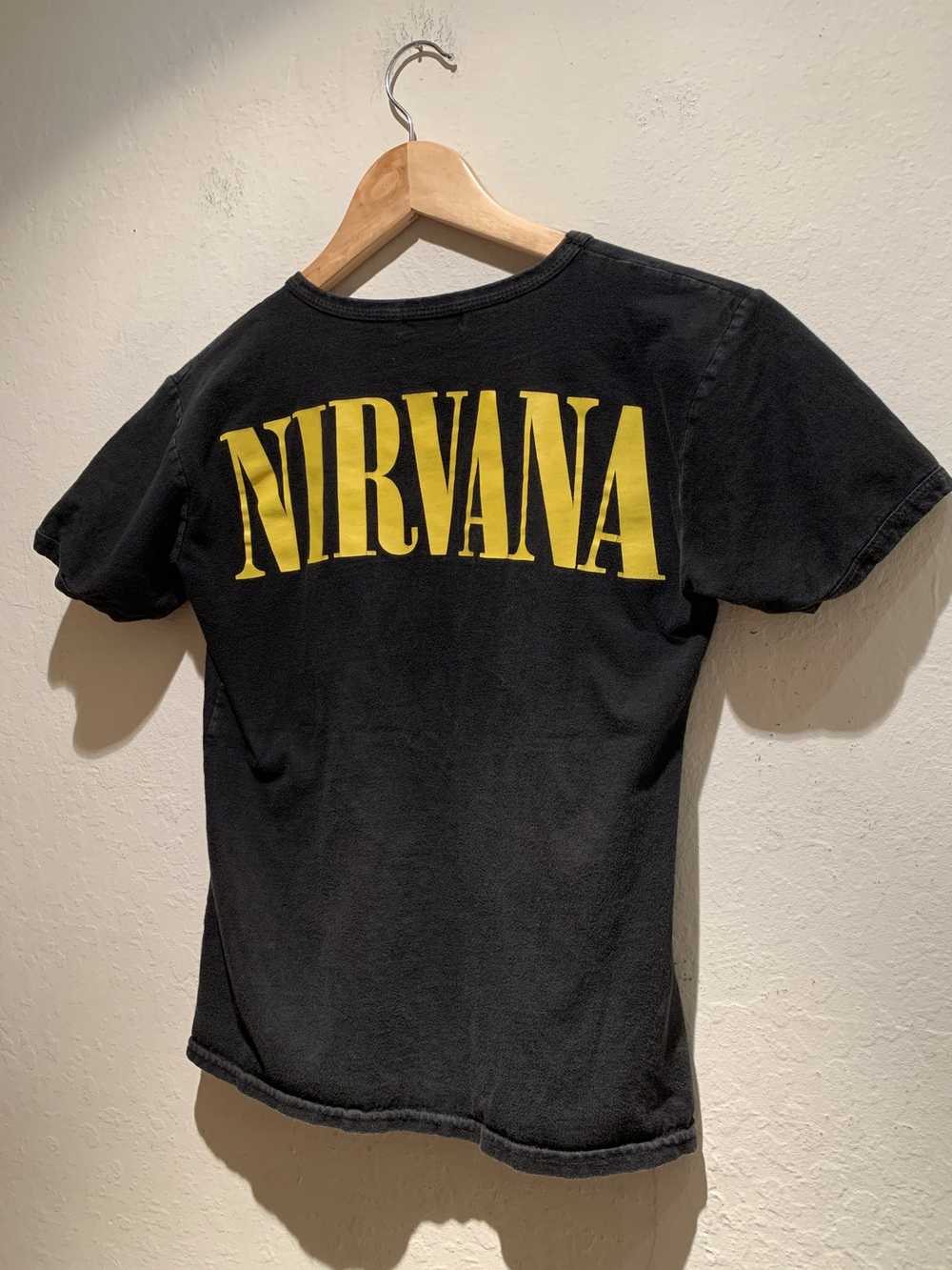 Band Tees × Nirvana × Rare *RARE* Vintage Rockas … - image 5