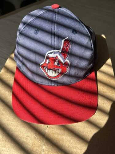 Vintage Cleveland Indians Chief WahooUII Mesh Trucker Snapback Hat MLB