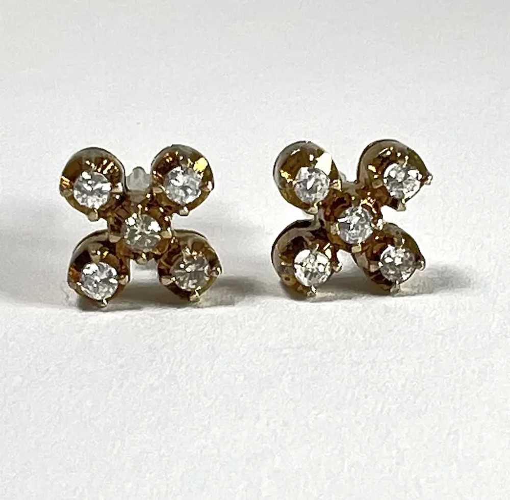 14k Diamond Cluster Stud Earrings - image 10