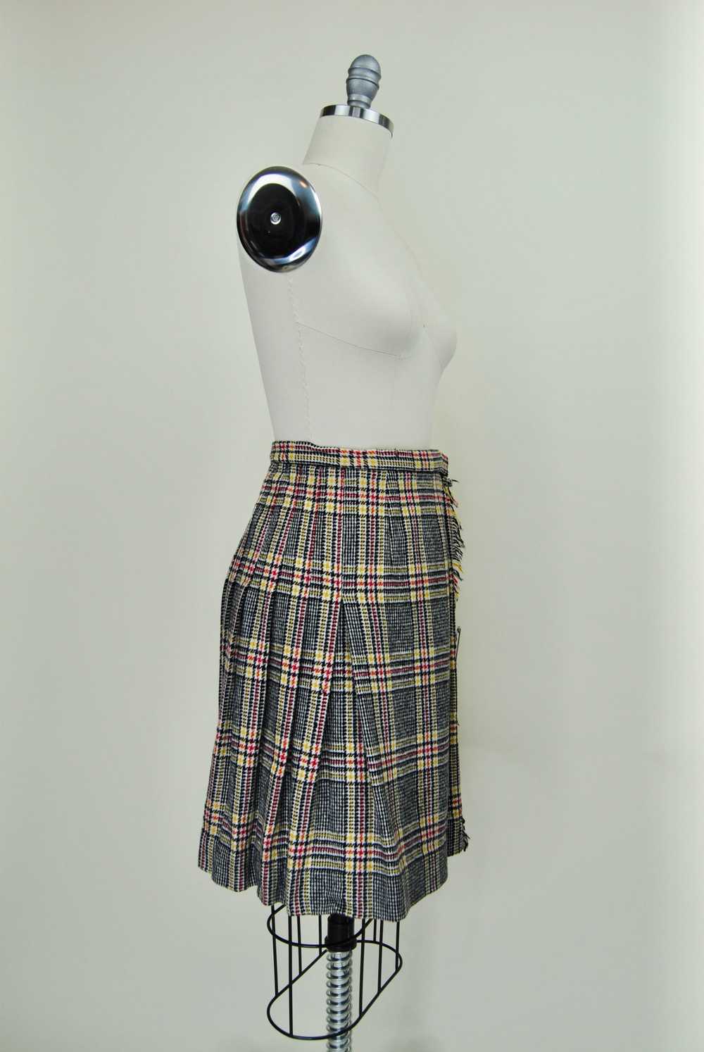 1960s Vintage Garland Wool Tartan Kilt Pleated Skirt Gem 