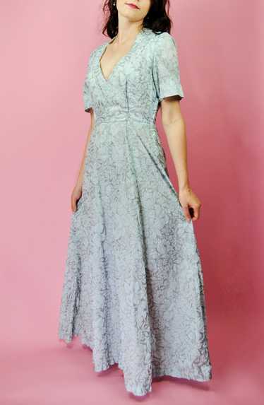 1950s Vintage Pale Blue and Silver Floral Lawn Ma… - image 1