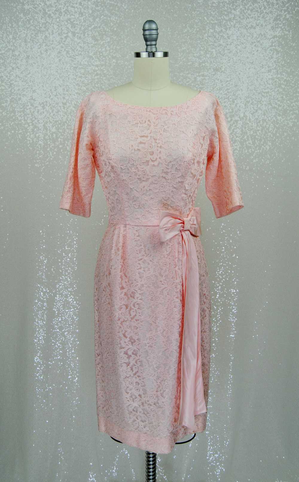 1950s 1960s Vintage Pale Pink Lace Cocktail Dress… - image 10