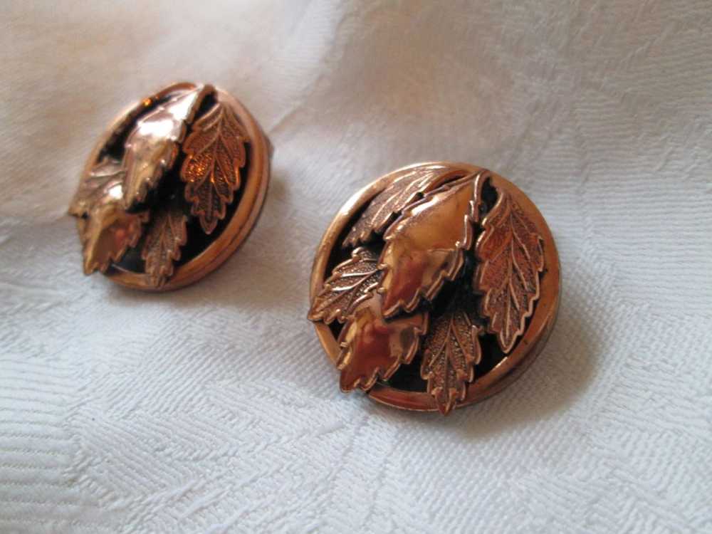 Renoir Applied Over-Lapped Copper Leaves Clasp Cl… - image 2