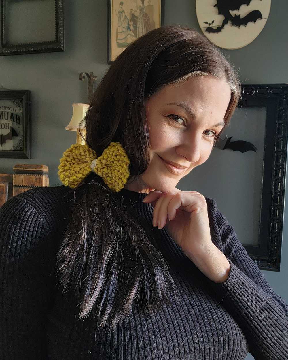 Handknit "Corn and Honey" Yellow Hair Bow with Vi… - image 5