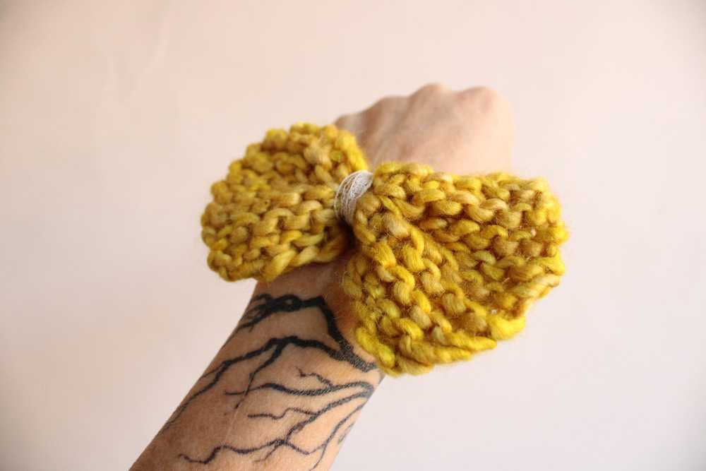 Handknit "Corn and Honey" Yellow Hair Bow with Vi… - image 7