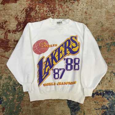Vintage Los Angeles Lakers World Championships Graphic T Shirt 1985 Ye –  Black Shag Vintage