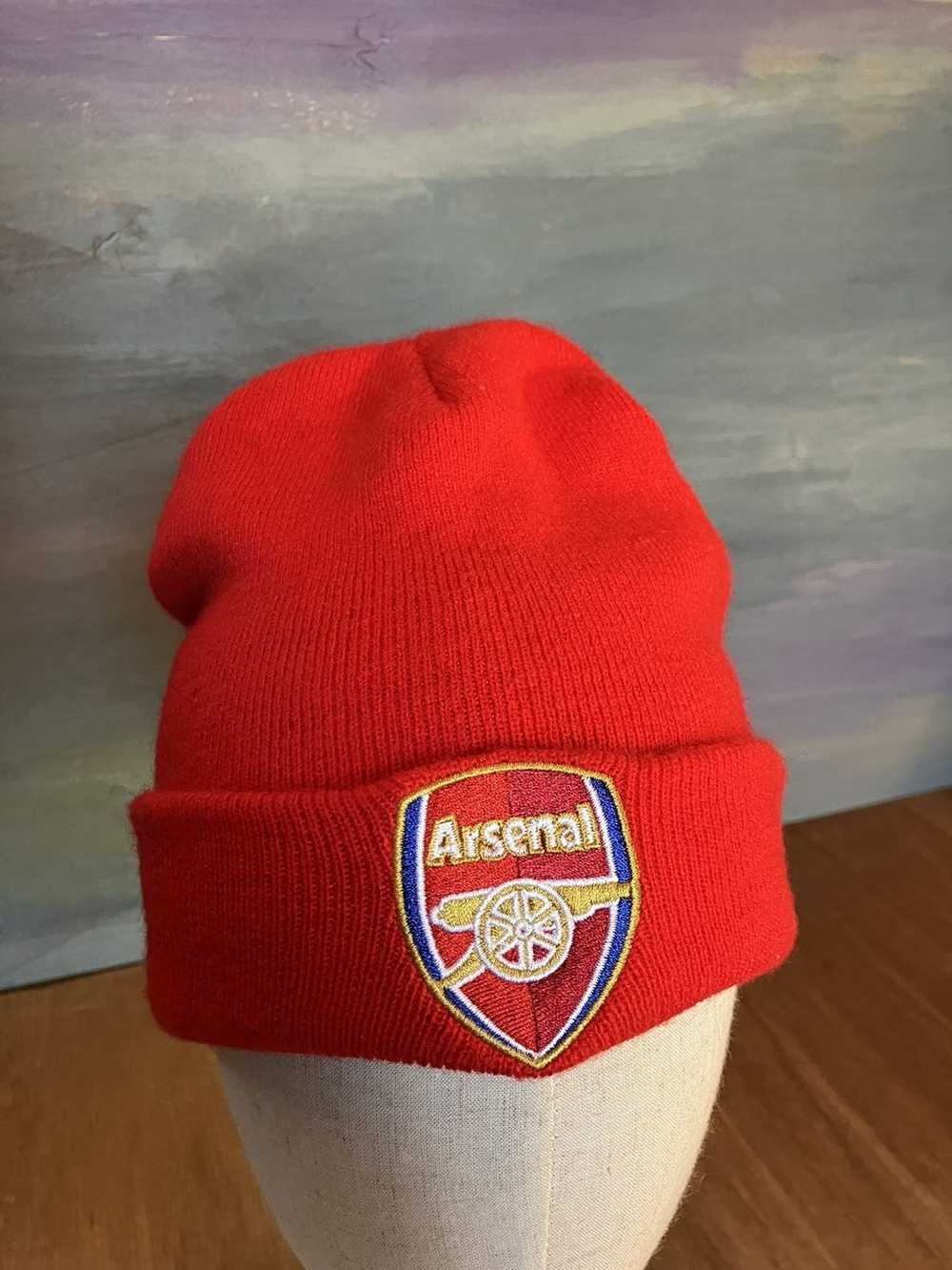 Hat × Soccer Jersey Arsenal FC Beanie Red Knit Hat - image 1