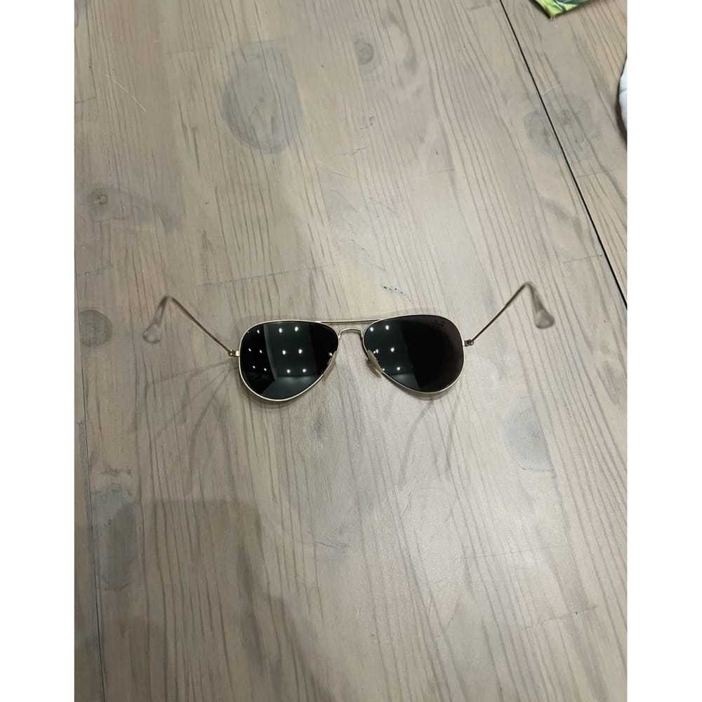 Ray-Ban Aviator sunglasses - image 3