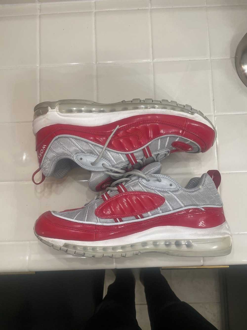 Nike × Supreme Air Max 98 / Supreme - image 3