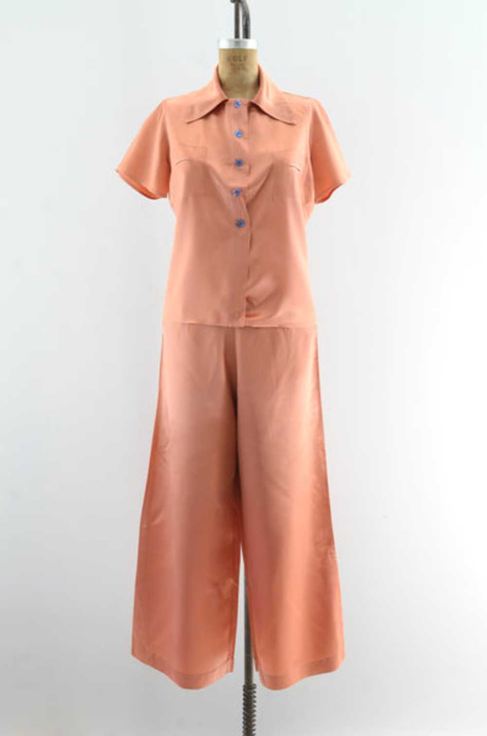 Vintage 40's Apricot Pajama Set / XS - image 1