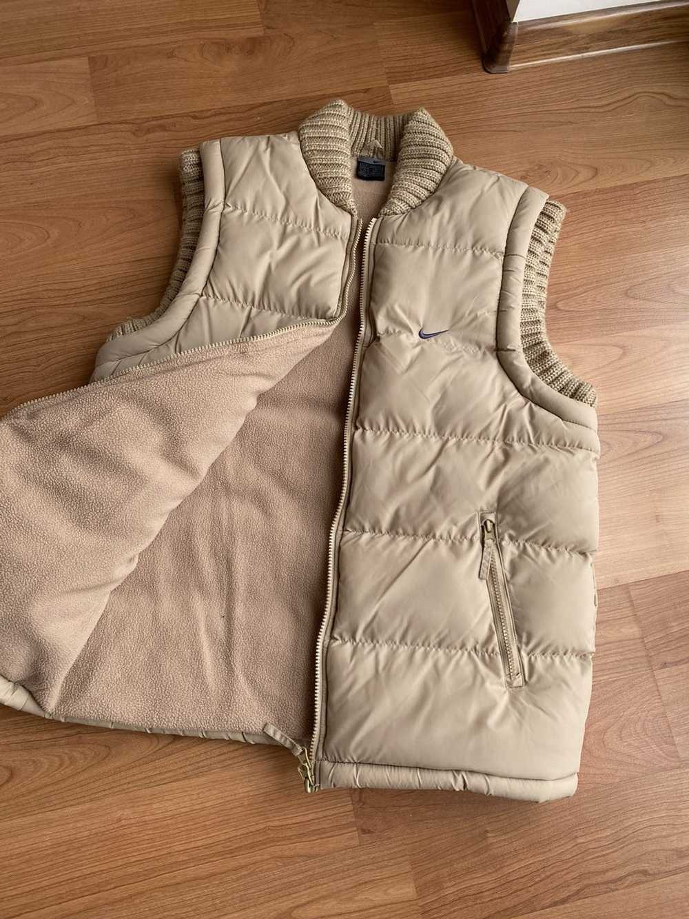 Nike × Streetwear × Vintage Nike Puffer Vest Beige - image 6