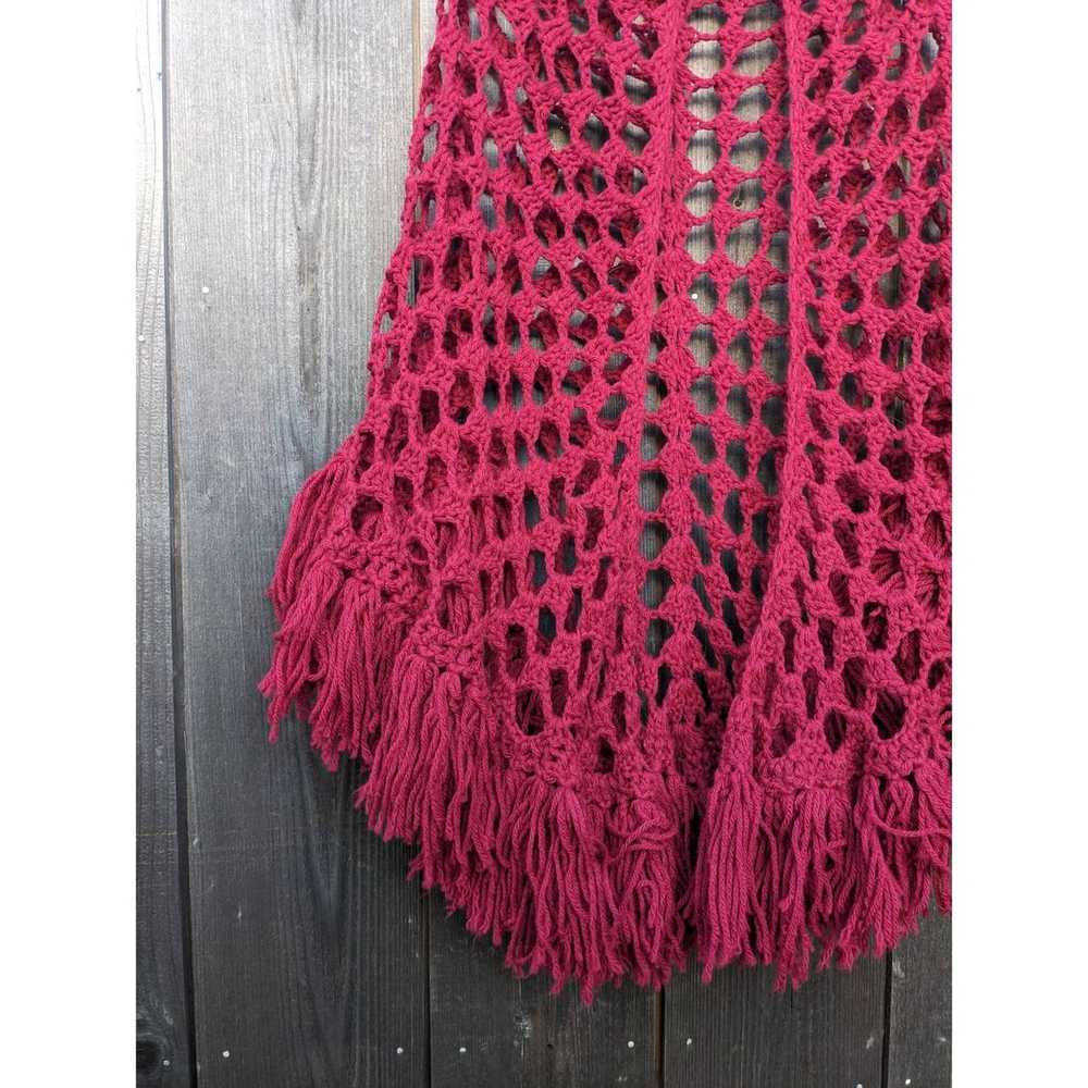 Handmade Vintage handmade crochet magenta shawl - image 2