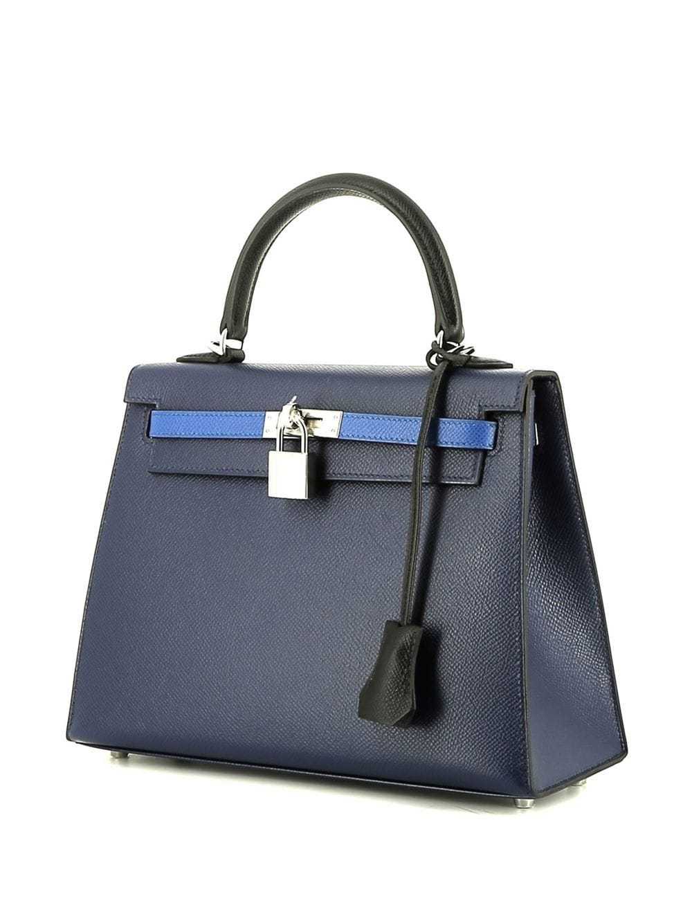 Hermès Pre-Owned 2022 Kelly 25 handbag - Blue - image 4