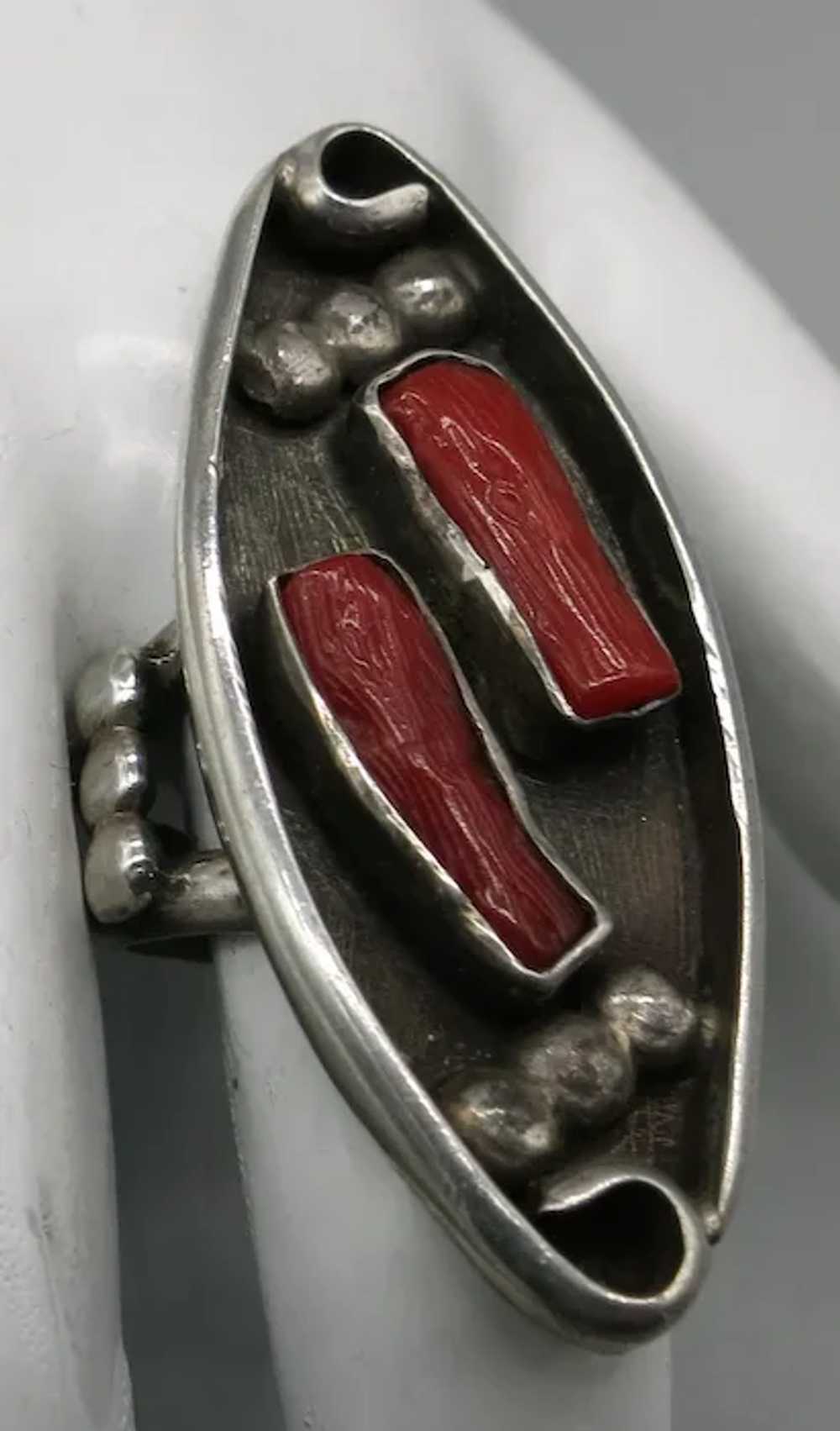 VINTAGE  Sterling Shadow Box Coral Ring  Size 6 1… - image 6
