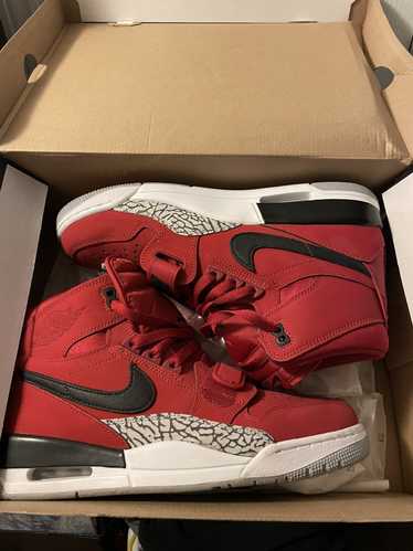 Jordan Brand × Nike Air Jordan legacy
