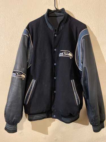 Antigua Seattle Seahawks Women's Khaki Victory Crew Sweatshirt, Khaki, 65% Cotton / 35% POLYESTER, Size 2XL, Rally House