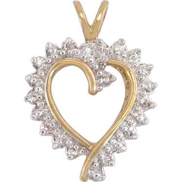Estate 10K Yellow Gold .05ct Genuine Diamond Heart