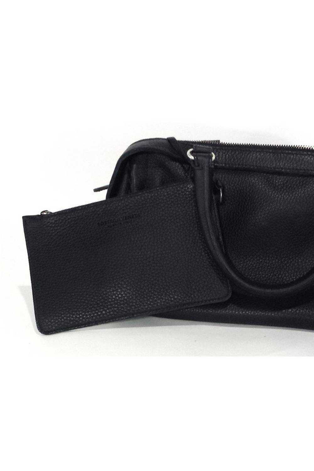 Bottega Veneta - Black Pebbled Leather Handbag - image 4