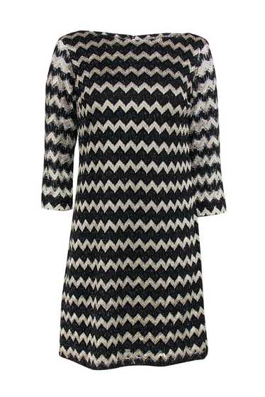 Britt Ryan - Black & Gold Chevron Print Shift Dres